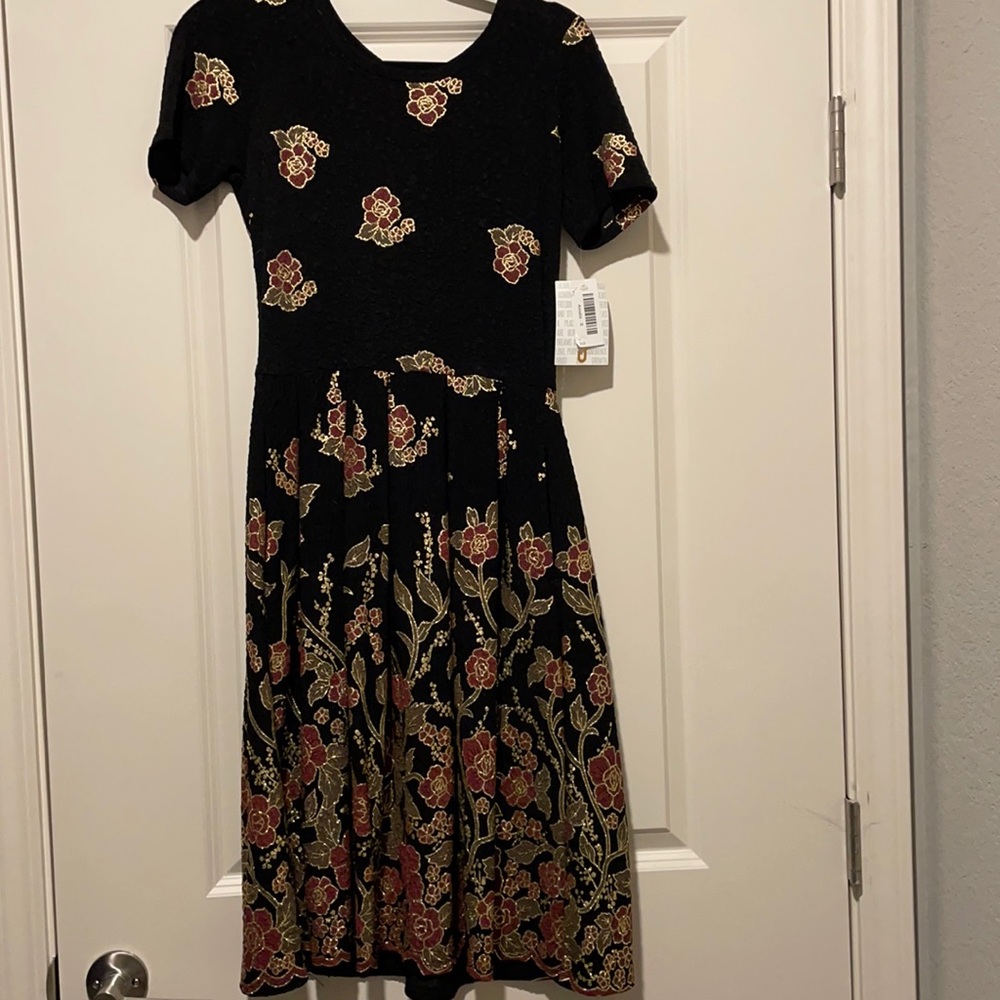 LuLaRoe Amelia Dress